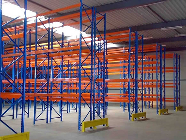 �Ͼ�ĳ������˾����؛�ܰ���